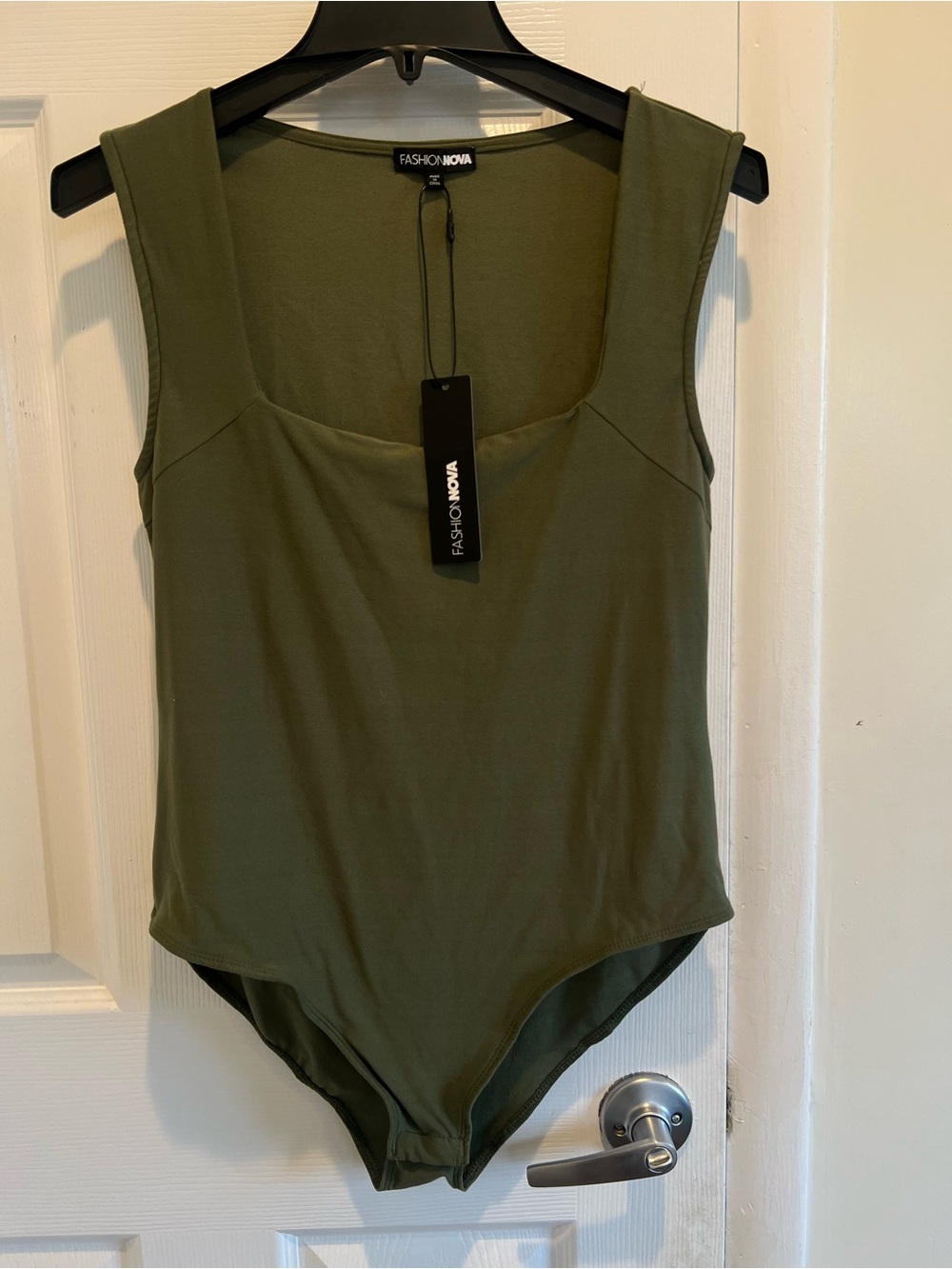 Fashion Nova Square Neck Bodysuit Size Medium - Picture 2 of 4